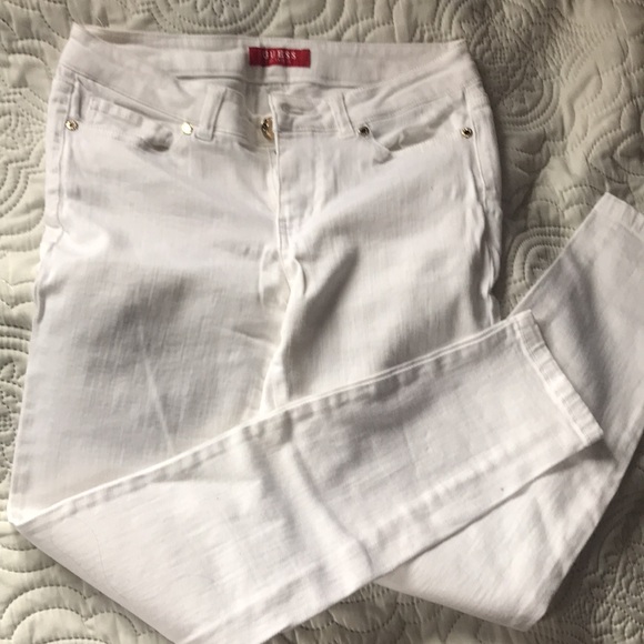 White Guess Jeans - Picture 2 of 4